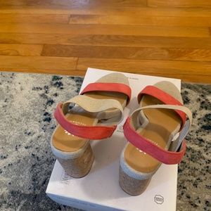 Women platform shoes